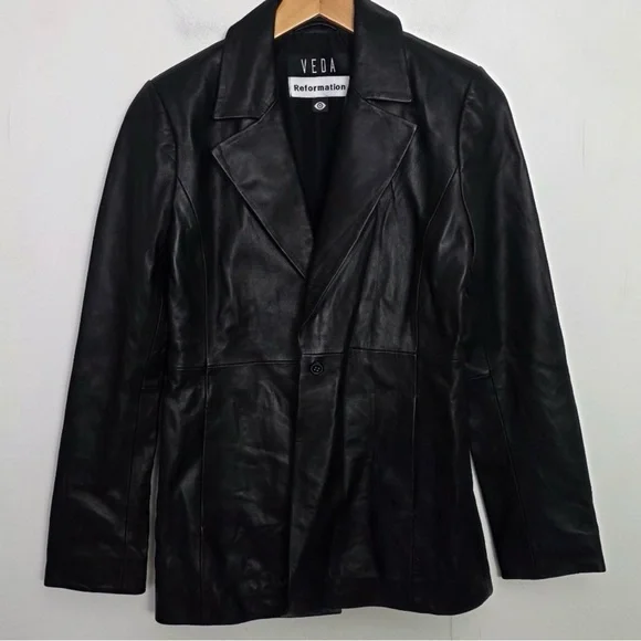 Reformation Veda Black Bowery Leather Blazer Jacket Size Medium - Picture 2 of 8